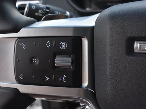 Used 2024 Land Rover Discovery S AWD/4WD image 23