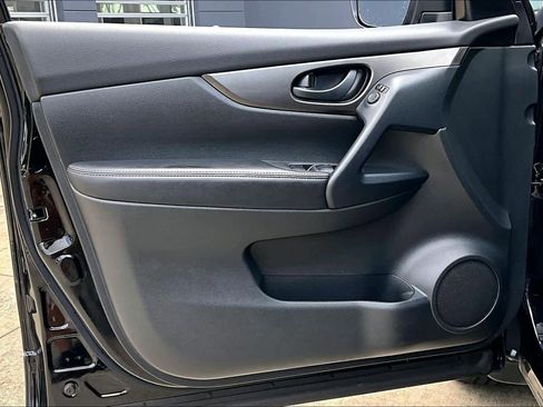 Certified 2021 Nissan Rogue Sport S image 20