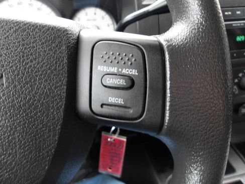 Used 2010 Dodge Dakota Big Horn image 16