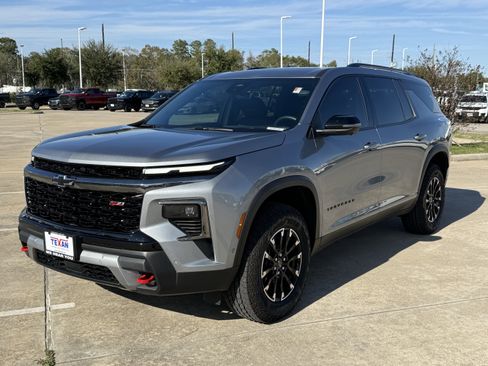 Used 2023 Chevrolet Tahoe Z71 w/ Luxury Package image 9