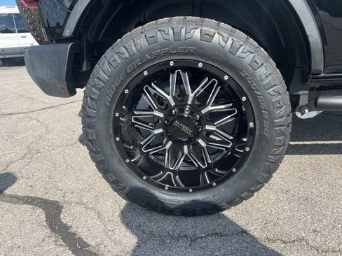 Used 2022 Ford Bronco Big Bend image 11