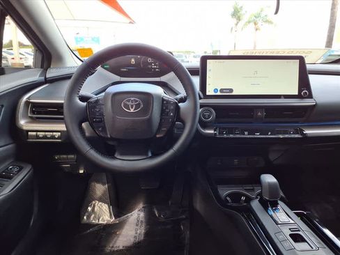 Certified 2024 Toyota Prius XLE image 8