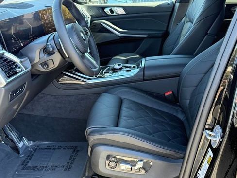 New 2026 BMW X7 xDrive40i w/ M Sport Package image 17