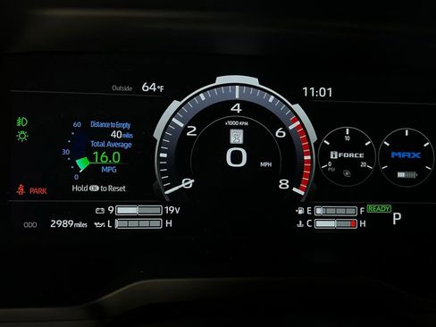 Used 2025 Toyota Sequoia Capstone image 16