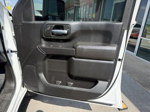 Used 2021 Chevrolet Silverado 2500 W/T w/ WT Convenience Package AWD/4WD image 23