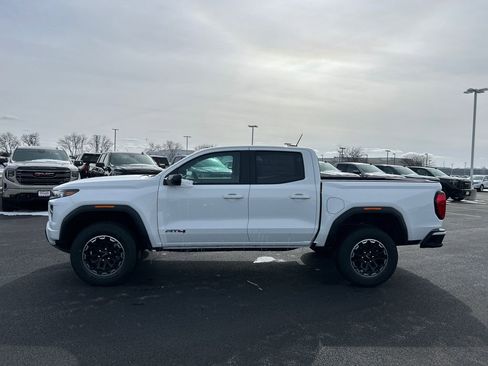 New 2026 GMC Canyon AT4 w/ AT4 Premium Package image 7