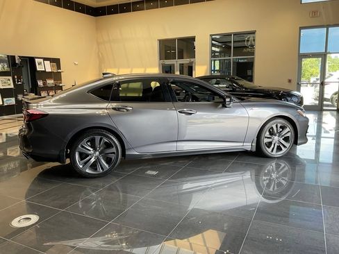 Certified 2022 Acura TLX SH-AWD w/ A-SPEC Pkg image 7