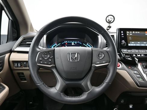 Used 2024 Honda Odyssey EX-L image 44