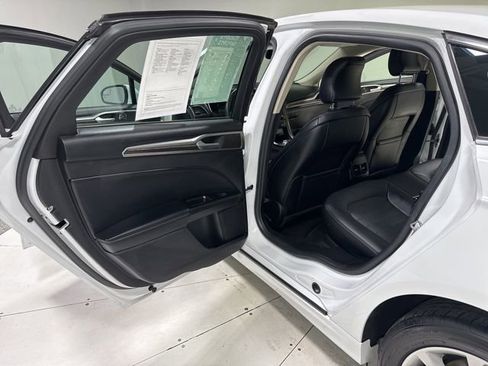 Used 2018 Ford Fusion Energi SE image 23