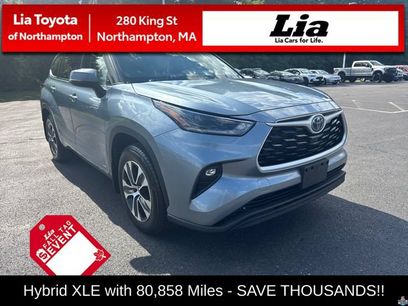 Used 2021 Toyota Highlander XLE