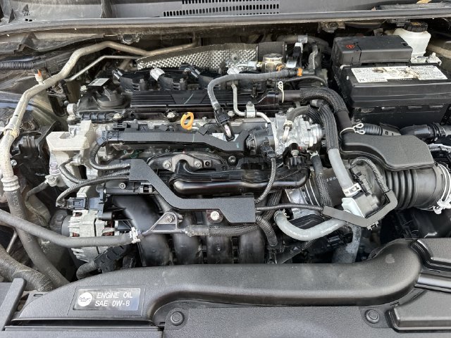 Used 2025 Toyota Corolla LE FWD image 33