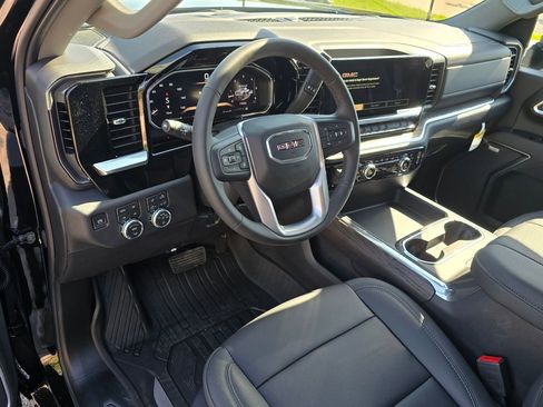 New 2026 GMC Sierra 2500 SLT w/ SLT Premium Package AWD/4WD image 17