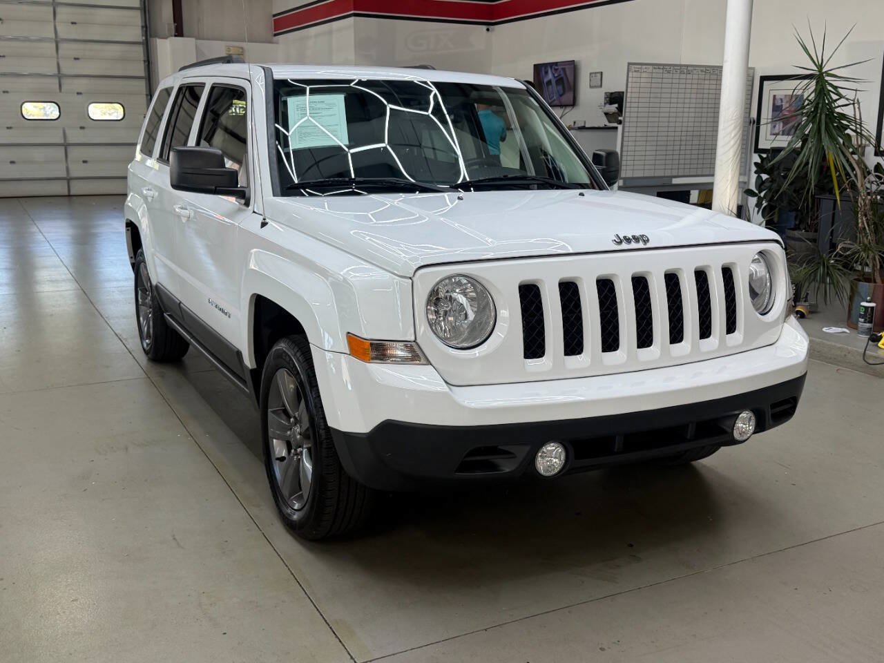 Used 2015 Jeep Patriot High Altitude AWD/4WD image 1