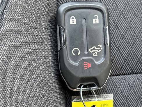 Used 2020 Chevrolet Silverado 2500 LT w/ Convenience Package image 42