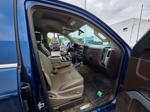 Used 2017 Chevrolet Silverado 1500 LTZ Z71 AWD/4WD image 16