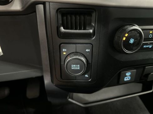 Used 2023 Ford F150 XLT image 31