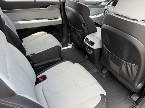 Used 2022 Hyundai Palisade SEL w/ Convenience Package FWD image 16
