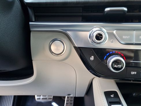 Used 2025 Kia Telluride SX Prestige image 25