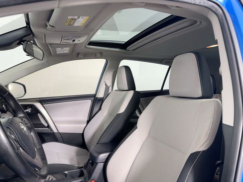 Used 2017 Toyota RAV4 XLE image 16