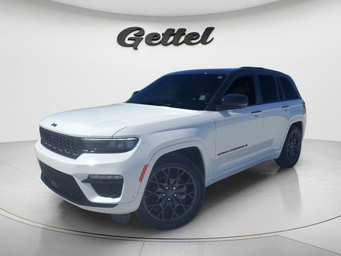 Used 2025 Jeep Grand Cherokee Summit image 1