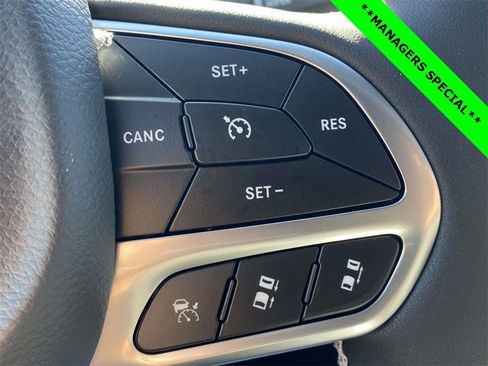 New 2026 Chrysler Pacifica Select image 47