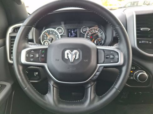 Used 2022 RAM 1500 Big Horn AWD/4WD image 10