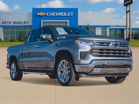 Used 2024 Chevrolet Silverado 1500 LTZ w/ LTZ Convenience Package II AWD/4WD image 38