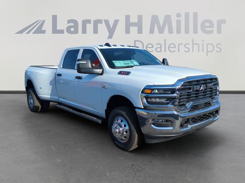 New 2026 RAM 3500 Tradesman image 7