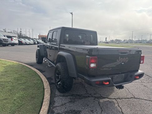 Used 2021 Jeep Gladiator Mojave w/ Trailer Tow Package image 9