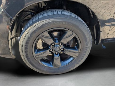 Used 2018 RAM 1500 Express w/ Express Value Package image 38