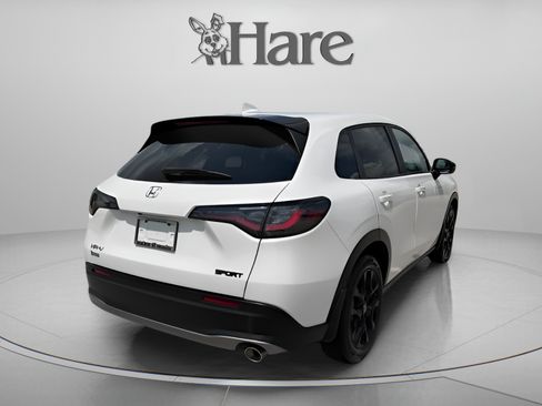 Used 2024 Honda HR-V Sport image 5