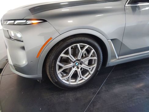 Used 2023 BMW X7 xDrive40i w/ Premium Package image 54