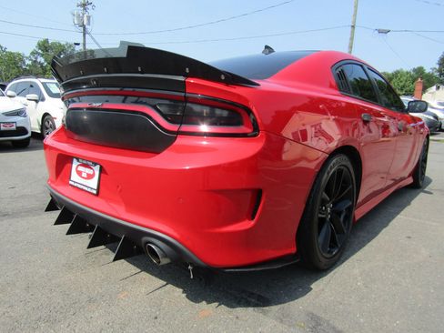 Used 2020 Dodge Charger Scat Pack RWD image 8