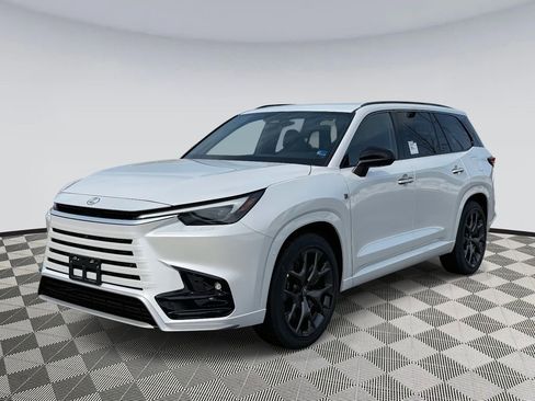 New 2026 Lexus TX 500h AWD image 5