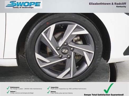 Certified 2024 Hyundai Elantra Limited image 29