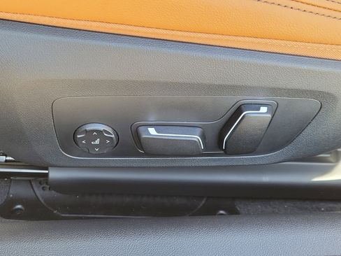 New 2026 BMW 430i Convertible RWD image 9