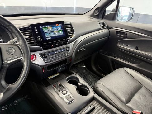Used 2023 Honda Passport EX-L image 5