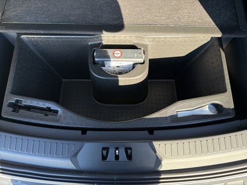 New 2026 Ford Explorer ST-Line image 16