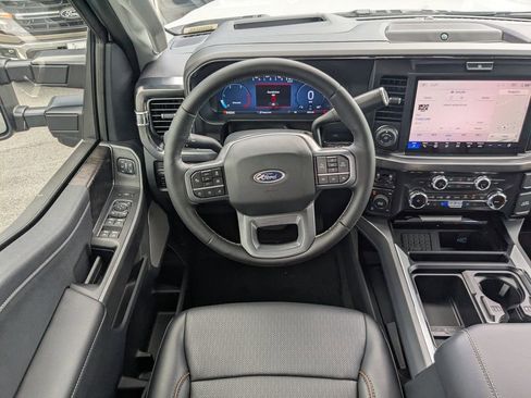 New 2025 Ford F250 Lariat w/ Lariat Ultimate Package image 18