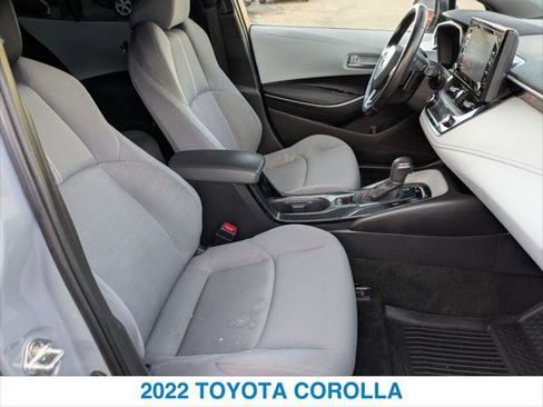 Used 2022 Toyota Corolla SE image 25