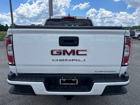 Used 2022 GMC Canyon Denali RWD image 7