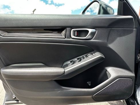 Certified 2024 Honda Civic EX-L image 13