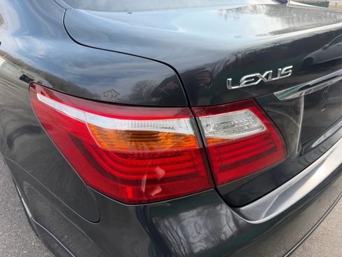 Used 2010 Lexus LS 460 image 12