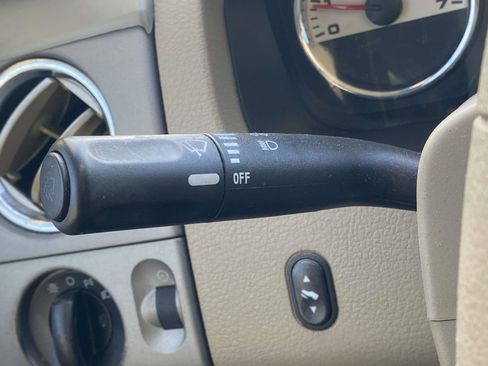 Used 2004 Ford F150 Lariat image 24