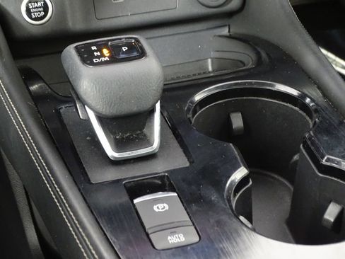 Used 2021 Nissan Rogue SL image 40