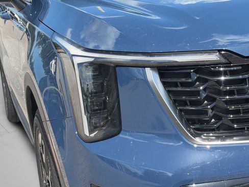 New 2026 Kia Sorento S w/ S Panoramic Sunroof Package FWD image 10