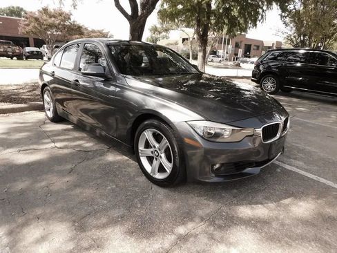 Used 2012 BMW 328i Sedan RWD image 3