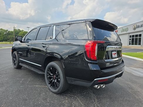 Used 2021 GMC Yukon Denali AWD/4WD image 8