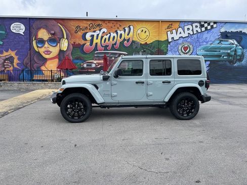 Certified 2024 Jeep Wrangler Unlimited Sahara AWD/4WD image 2