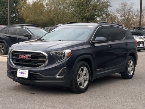 Used 2018 GMC Terrain SLE w/ Driver Convenience Package image 7